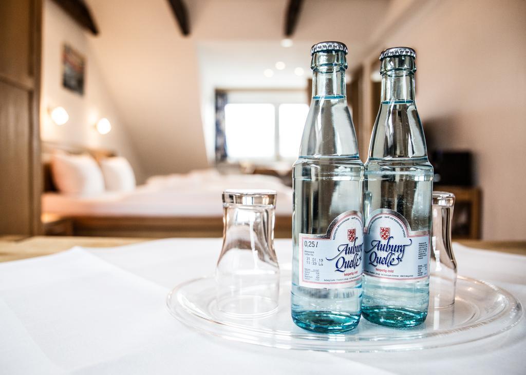 Hotel Tum Stueuermann 부숨 외부 사진