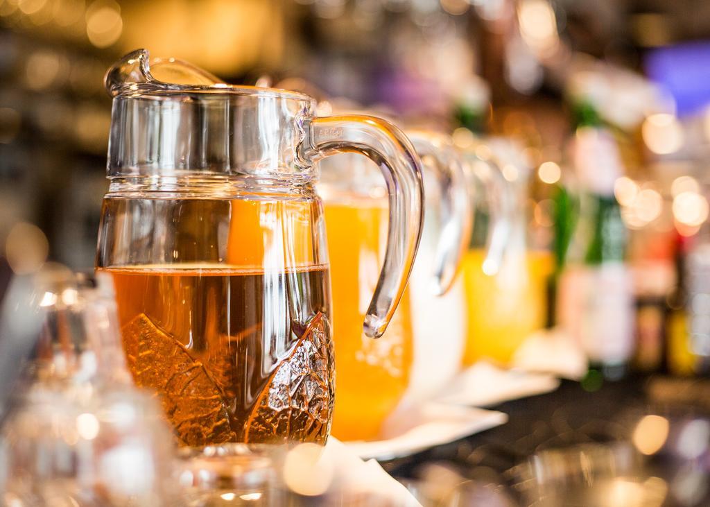 Hotel Tum Stueuermann 부숨 외부 사진